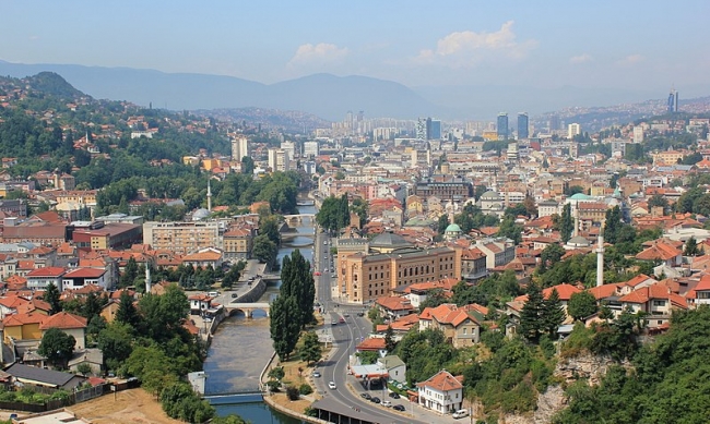 E se andassimo tutti in gita scolastica a Sarajevo?