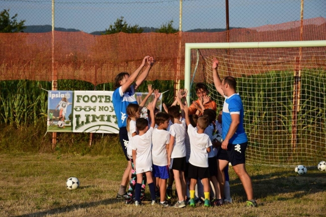 Il calcio che unisce, anche nei Balcani
